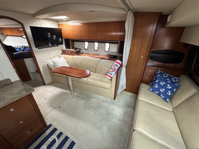 Slide: The Image of Cruisers 390 SPORTS COUPE 2008 - 46