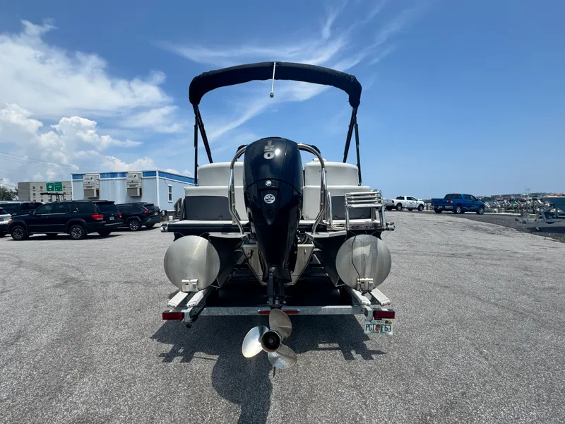 Slide: The Image of Harris 230 CRUISER 2021 - 3