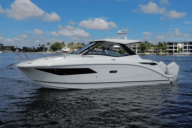 Slide: The Image of Sea Ray Sundancer 320 Outboard 2026 - 4