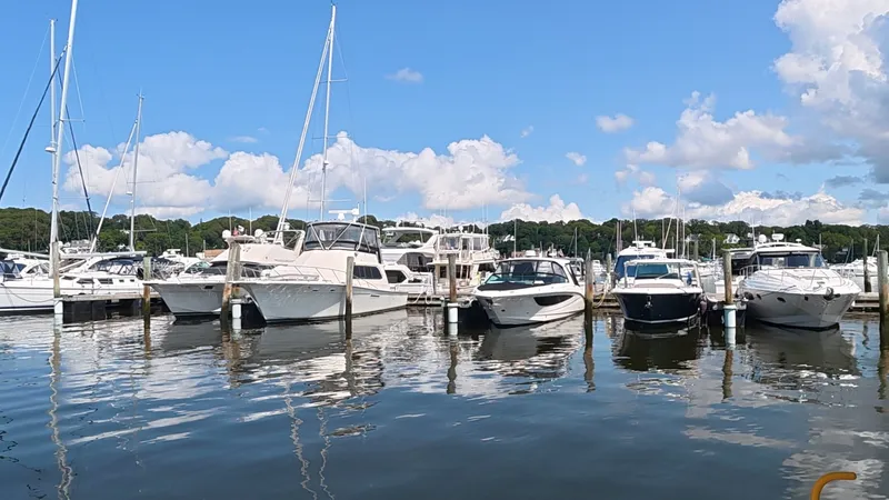 Slide: The Image of Sea Ray 400 SLX OB 2019 - 51