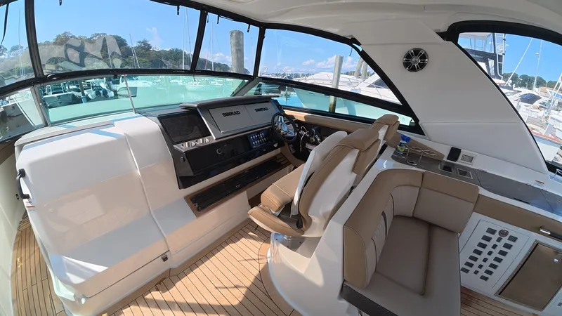 Slide: The Image of Sea Ray 400 SLX OB 2019 - 21