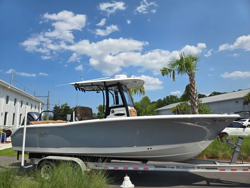The Image of Sea Hunt ULTRA 255 2021 - 0