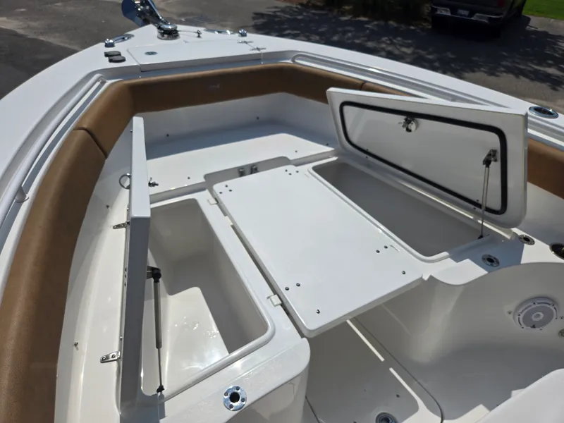 Slide: The Image of Sea Hunt ULTRA 255 2021 - 23