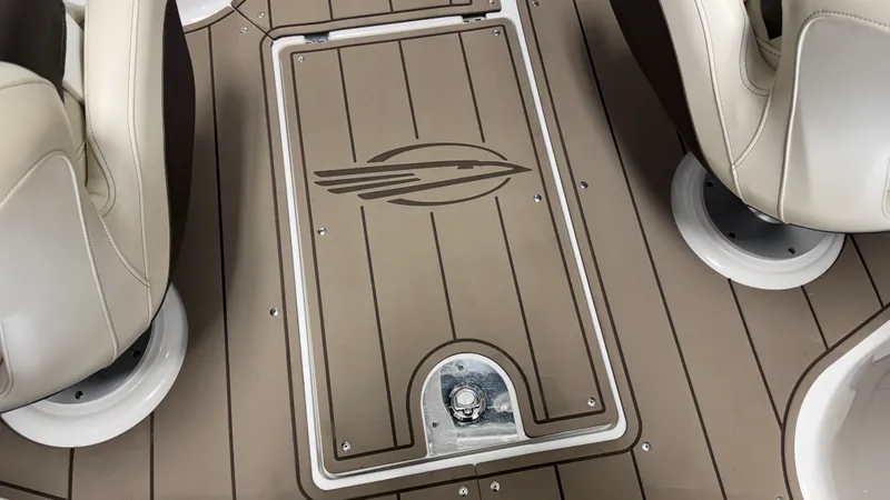 Slide: The Image of Chaparral 257 SSX 2019 - 55