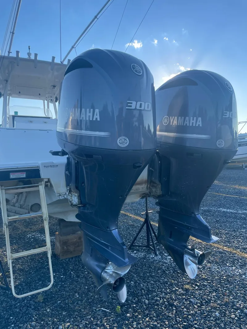 Slide: The Image of Two Yamaha 300 outboard engines on a 2005 Marlago 35 boat. - 20
