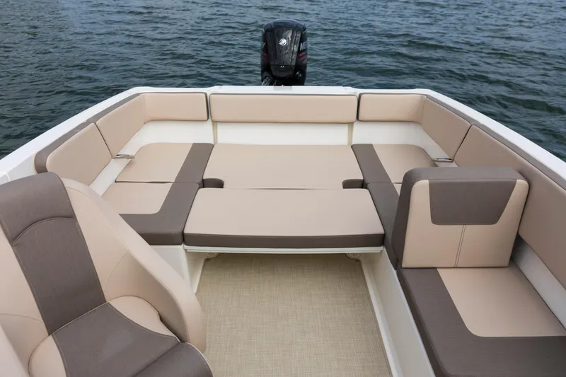 Slide: The Image of Bayliner VR4 OB 2023 - 72