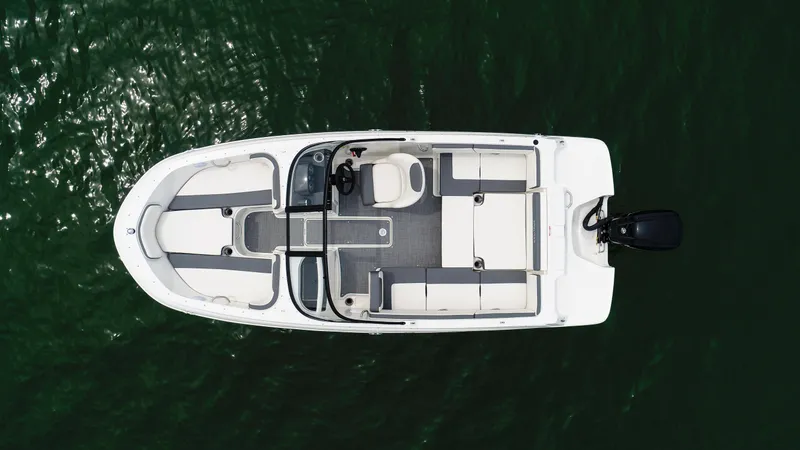 Slide: The Image of Bayliner VR4 OB 2023 - 75