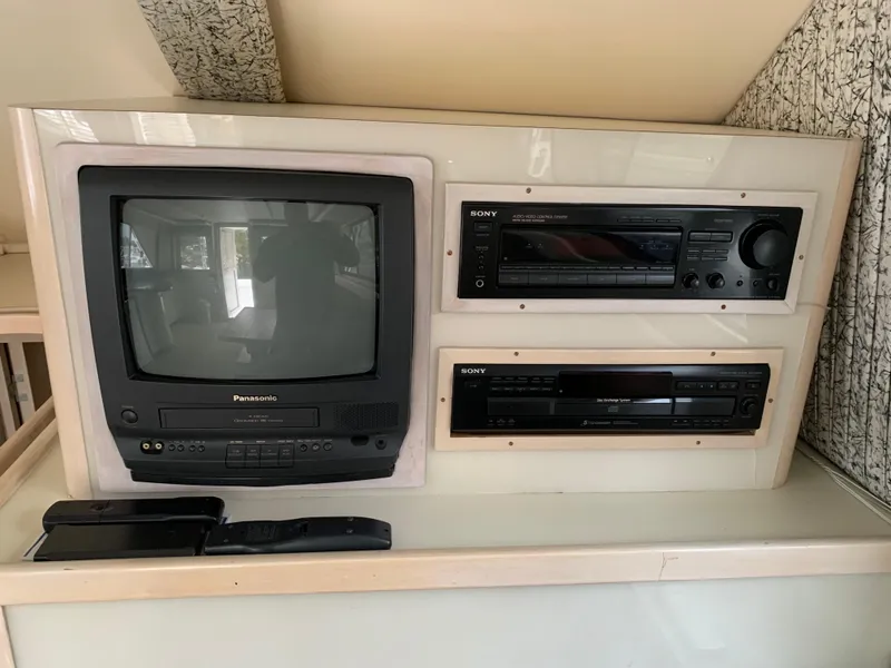 Slide: The Image of Phoenix Bass Boat 38 SFX Convertible 1997 - 53