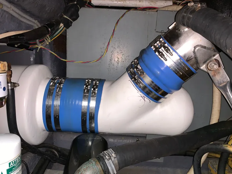 Slide: The Image of Phoenix Bass Boat 38 SFX Convertible 1997 - 76