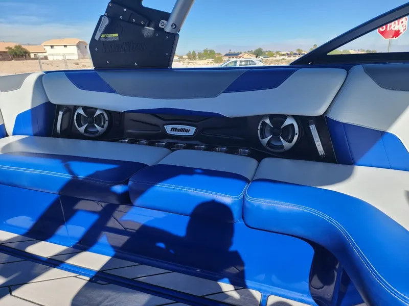 Slide: The Image of Malibu 23 LSV 2019 - 27