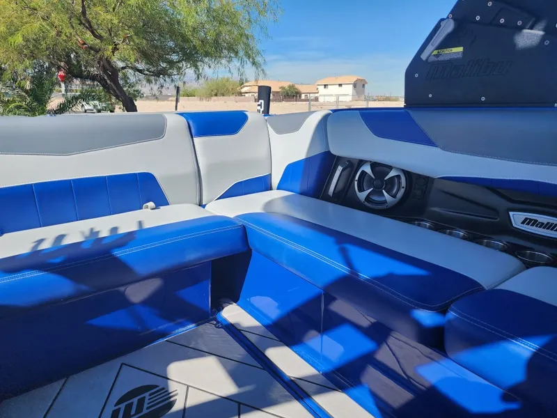 Slide: The Image of Malibu 23 LSV 2019 - 28
