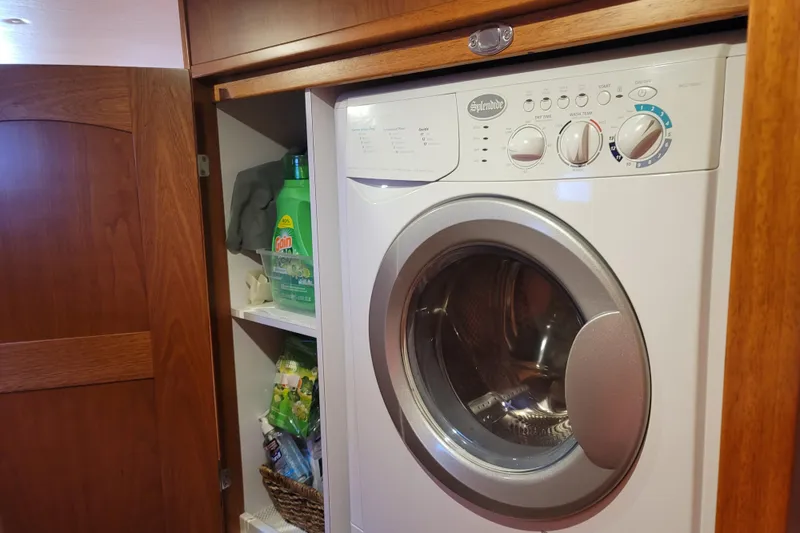Slide: The Image of Washing machine in the laundry area of a 2019 Endeavour Catamaran 440 HYBRID. - 3
