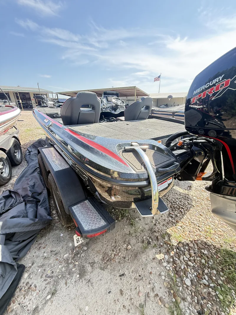 Slide: The Image of Nitro Z18 Pro 2021 - 7