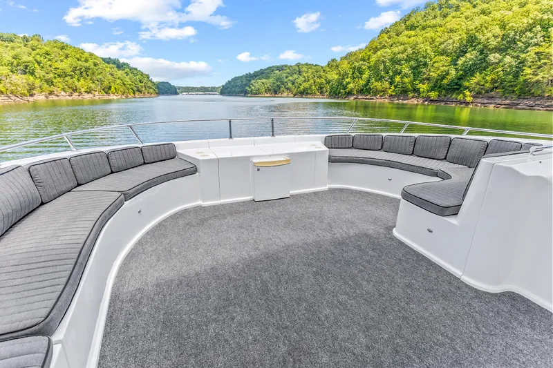 Slide: The Image of Spacious deck of 2009 Sumerset houseboat with scenic lake view. - 35