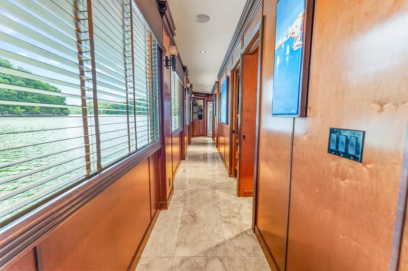 Slide: The Image of Sumerset 23' x 118' 2009 - 56