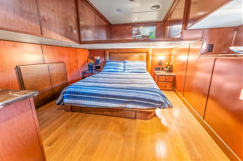 Slide: The Image of Sumerset 23' x 118' 2009 - 60