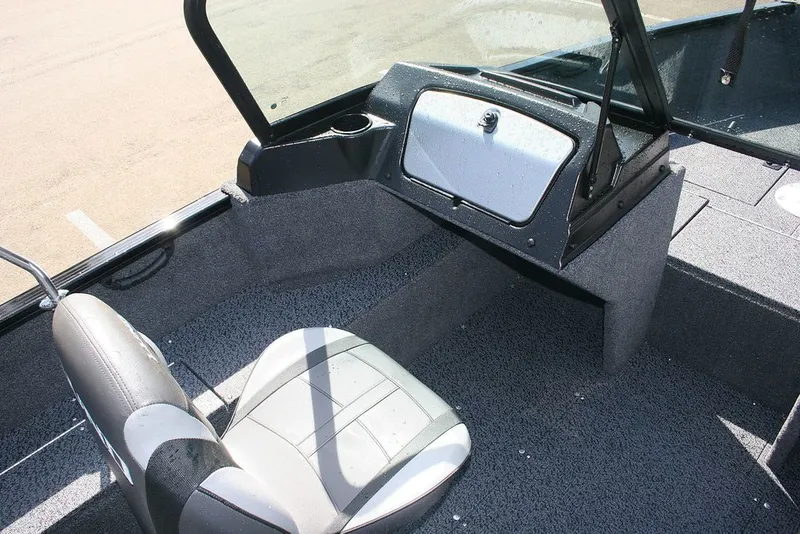 Slide: The Image of Lund 1650 Rebel XL Sport SE 2026 - 6