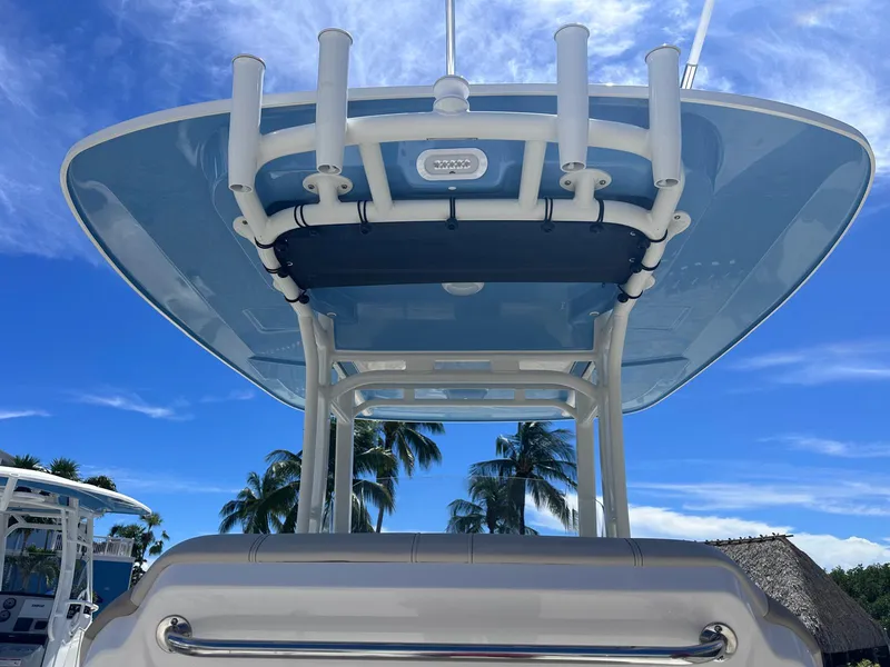 Slide: The Image of Boston Whaler 280 Dauntless 2026 - 36