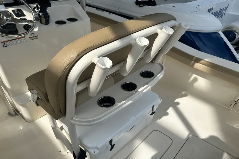 Slide: The Image of Scout 215 XSF 2019 - 12