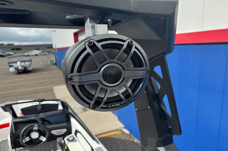 Slide: The Image of Nautique S21 Super Air 2023 - 19