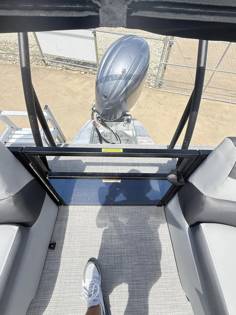 Slide: The Image of Veranda VR20RC 2024 - 22