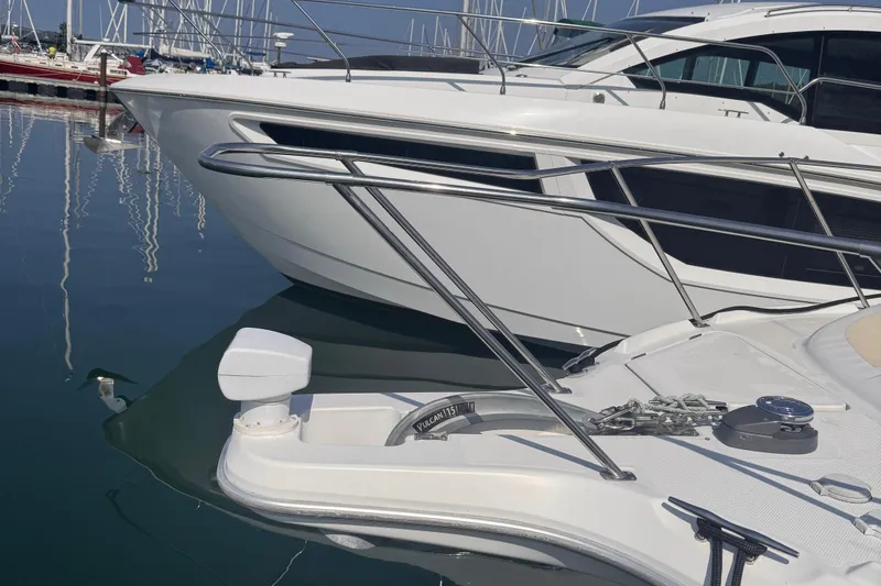 Slide: The Image of Bayliner 3258 Ciera Command Bridge DX 2000 - 40