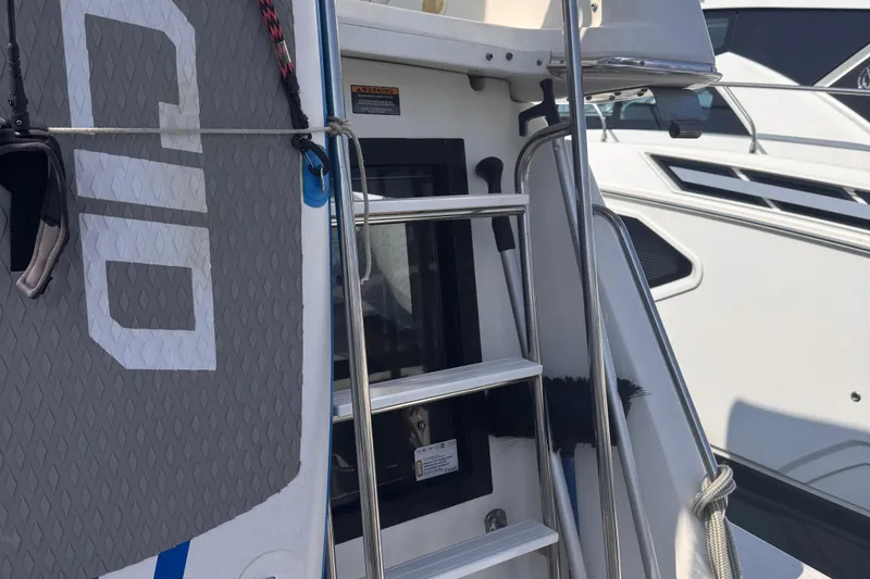 Slide: The Image of Bayliner 3258 Ciera Command Bridge DX 2000 - 32