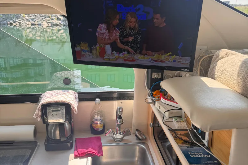 Slide: The Image of Bayliner 3258 Ciera Command Bridge DX 2000 - 81