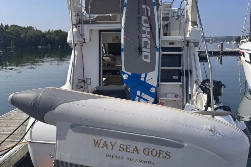 Slide: The Image of Bayliner 3258 Ciera Command Bridge DX 2000 - 36