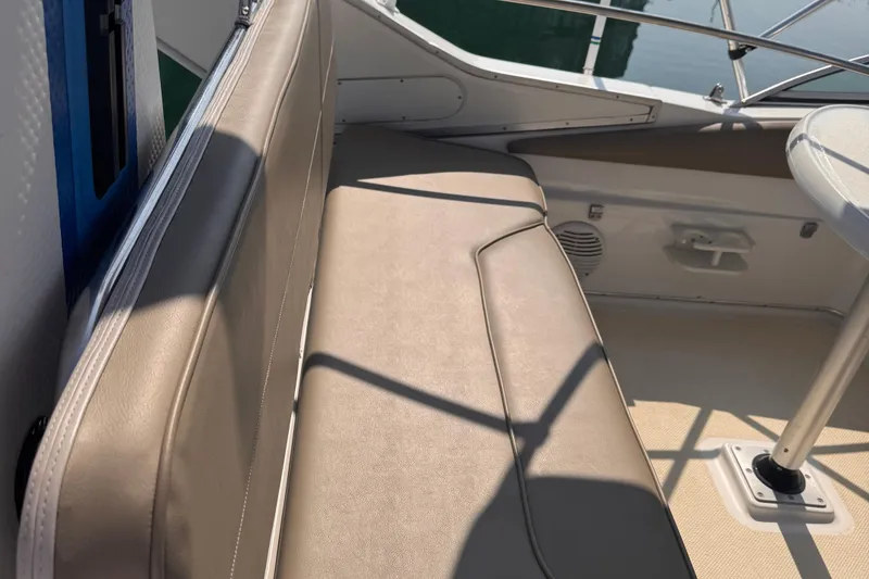 Slide: The Image of Bayliner 3258 Ciera Command Bridge DX 2000 - 46