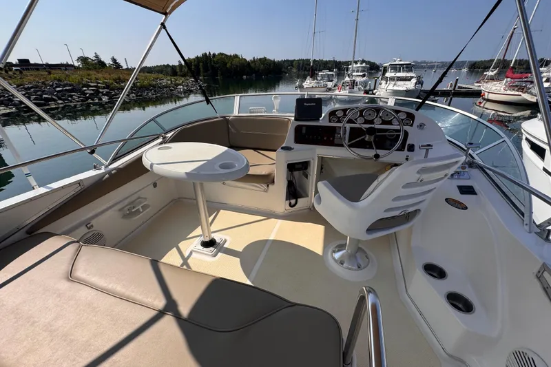 Slide: The Image of Bayliner 3258 Ciera Command Bridge DX 2000 - 45