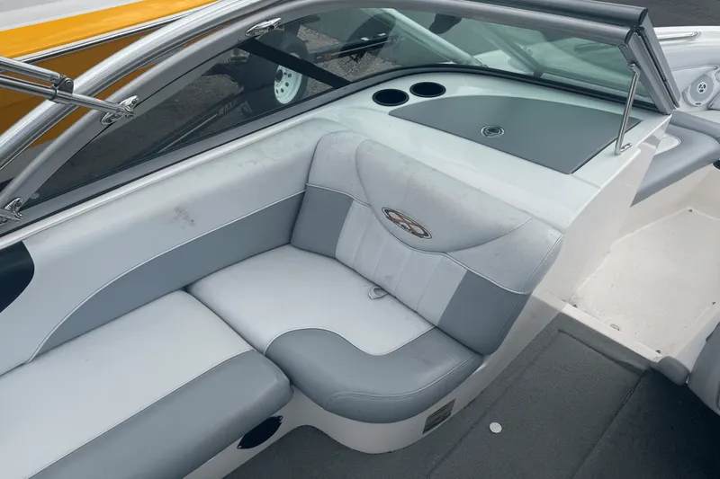 Slide: The Image of Mastercraft X2 2003 - 18