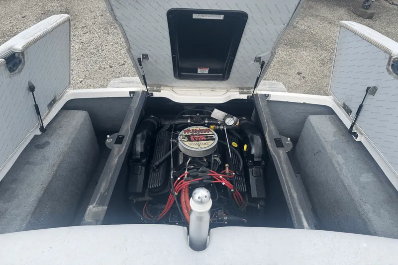 Slide: The Image of Mastercraft X2 2003 - 28