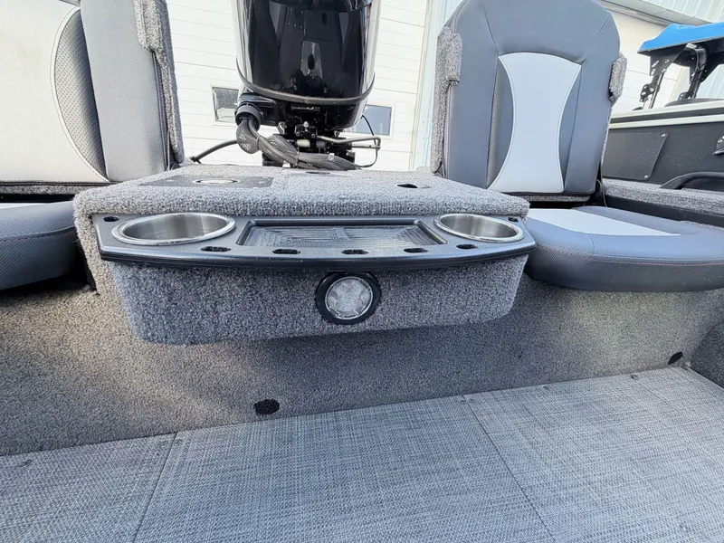 Slide: The Image of Interior of 2022 Alumacraft Edge 175 Sport with cup holders. - 3