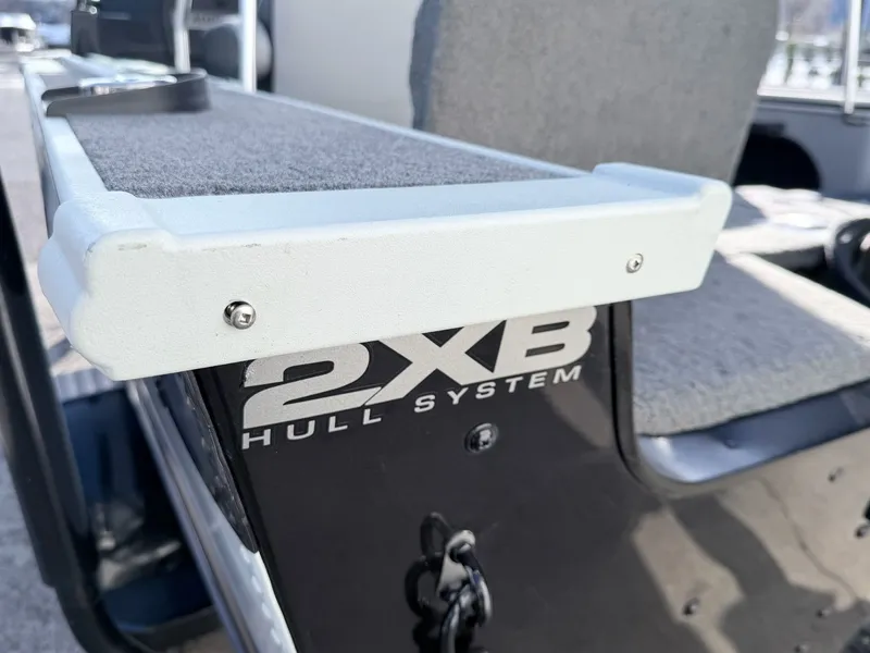 Slide: The Image of Alumacraft Edge 175 Sport 2022 with 2XB Hull System. - 45