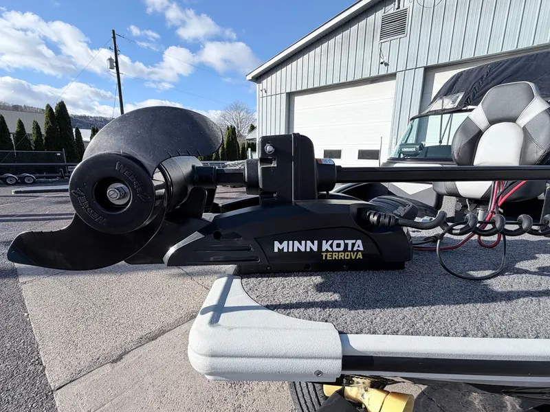 Slide: The Image of Alumacraft Edge 175 Sport 2022 - 50