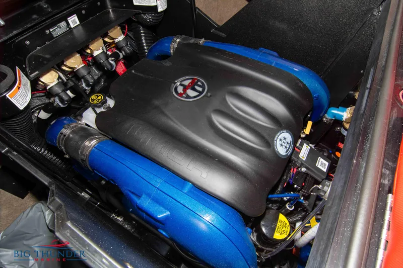 Slide: The Image of MasterCraft X24 2021 - 63