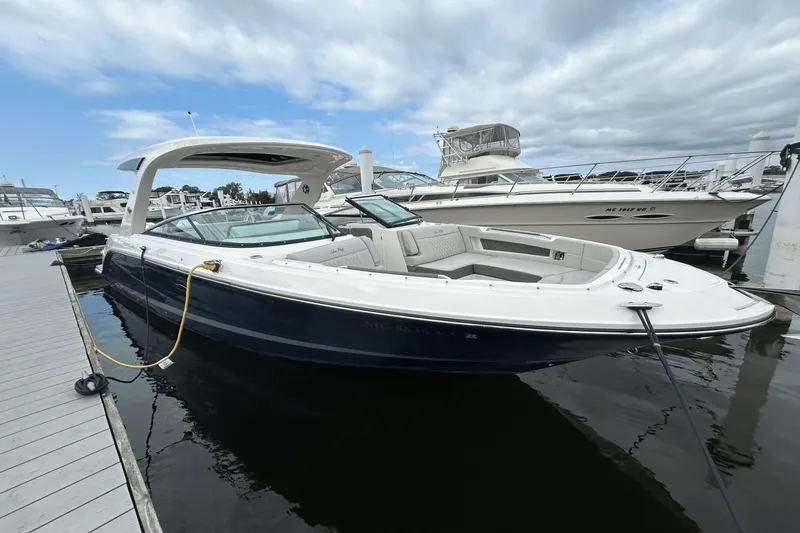 The Image of Sea Ray 310 SLX 2025 - 0