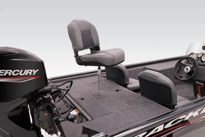 Slide: The Image of Tracker Pro 170 2023 - 29