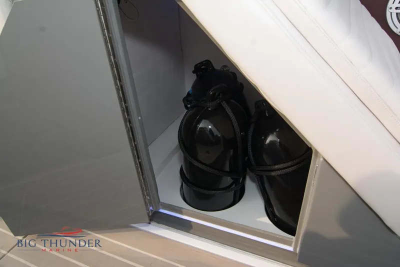 Slide: The Image of Donzi 41 GT 2019 - 75