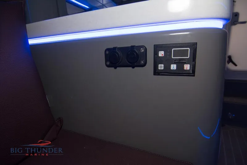 Slide: The Image of Donzi 41 GT 2019 - 83