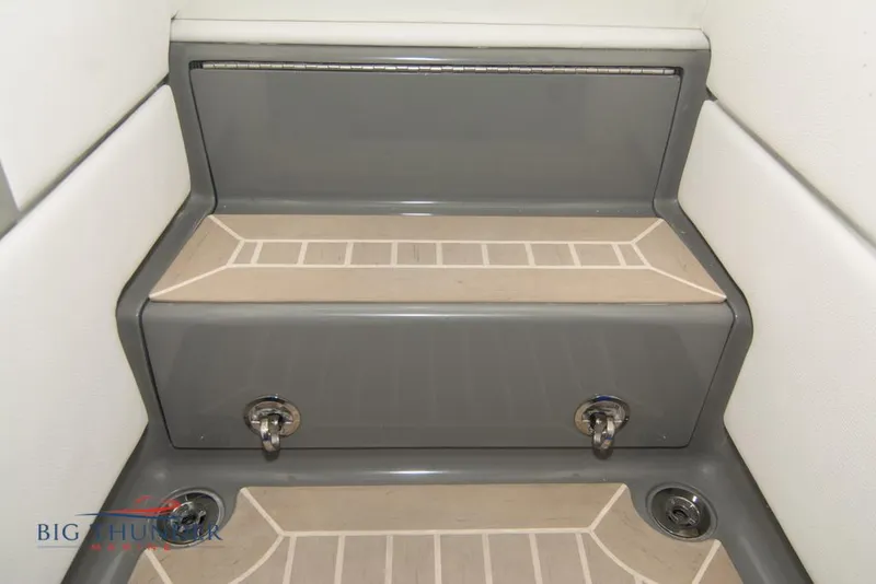 Slide: The Image of Donzi 41 GT 2019 - 90