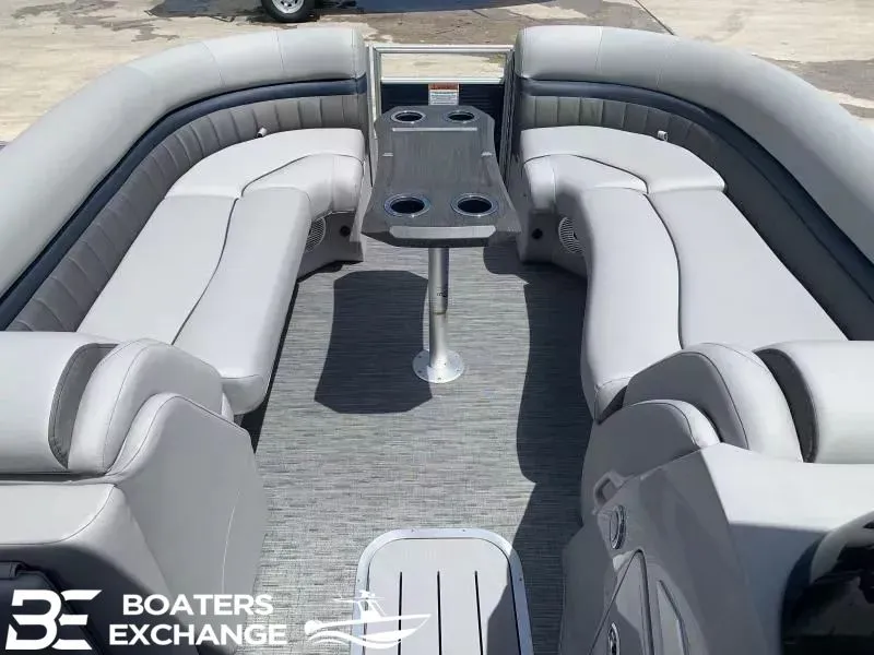 Slide: The Image of Bennington 24LXFBC 2023 - 8