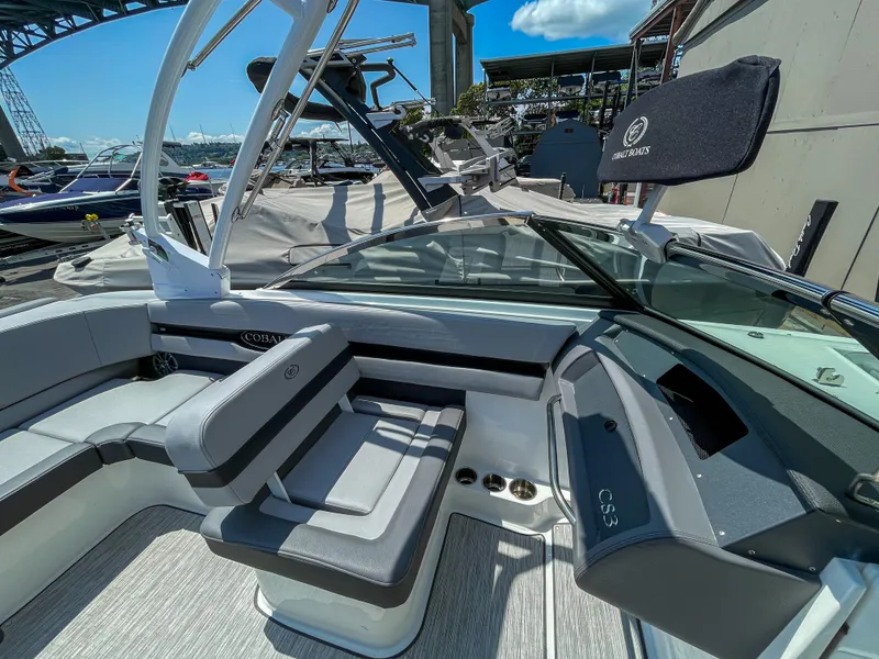 Slide: The Image of Cobalt CS23 Surf 2023 - 9