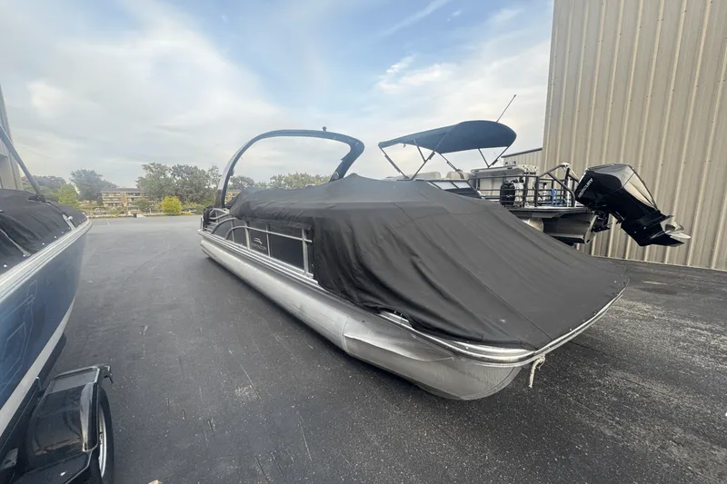 Slide: The Image of Bennington 2575 QCW 2015 - 2