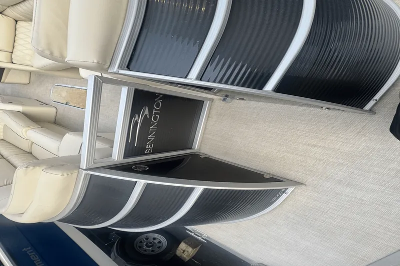 Slide: The Image of Bennington 2575 QCW 2015 - 21