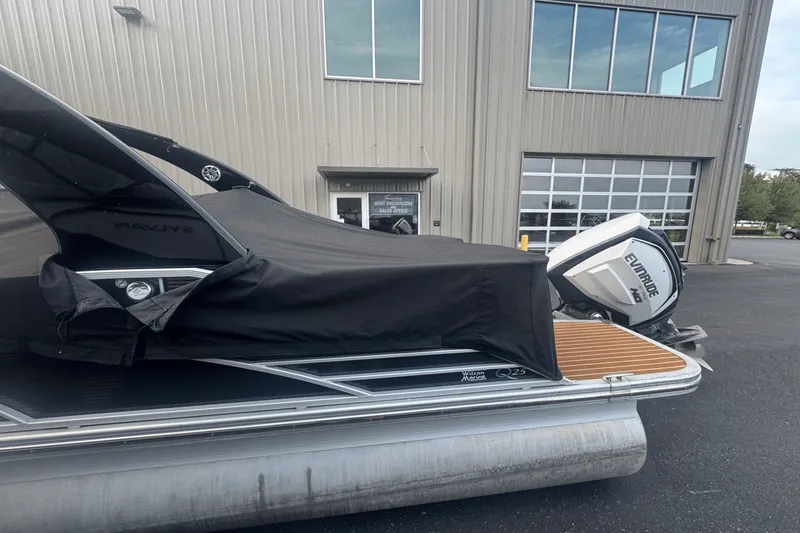 Slide: The Image of Bennington 2575 QCW 2015 - 4