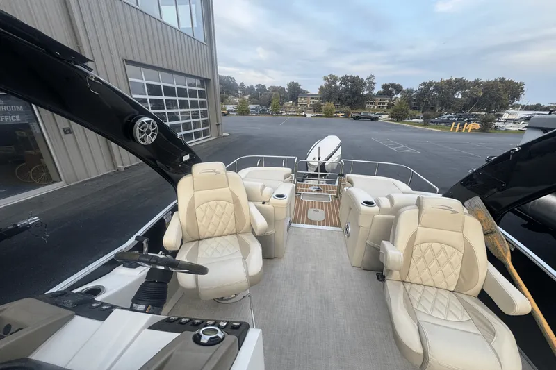 Slide: The Image of Bennington 2575 QCW 2015 - 5