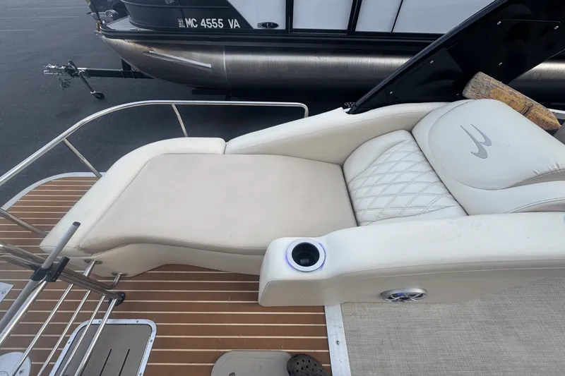 Slide: The Image of Bennington 2575 QCW 2015 - 7