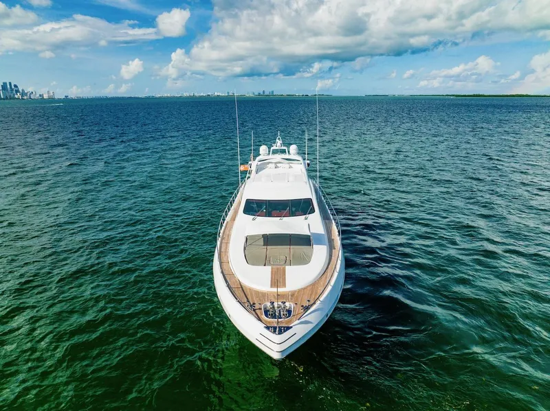 Slide: The Image of Mangusta 92 2007 - 11